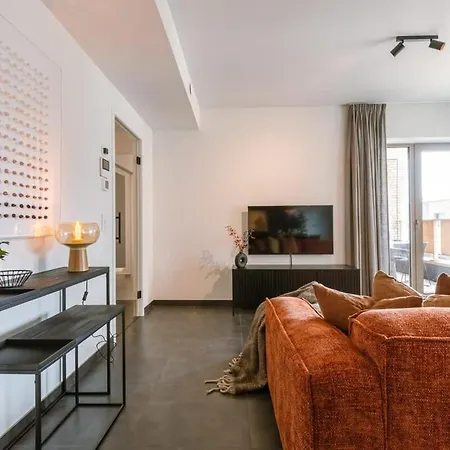 Huswell - Cozy A Stone's Throw From The Daire
